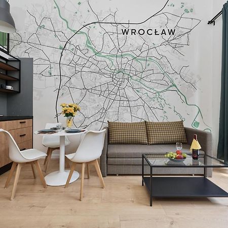 Mezzanine Studio Apartments Zarembowicza Wroclaw Airport By Renters מראה חיצוני תמונה