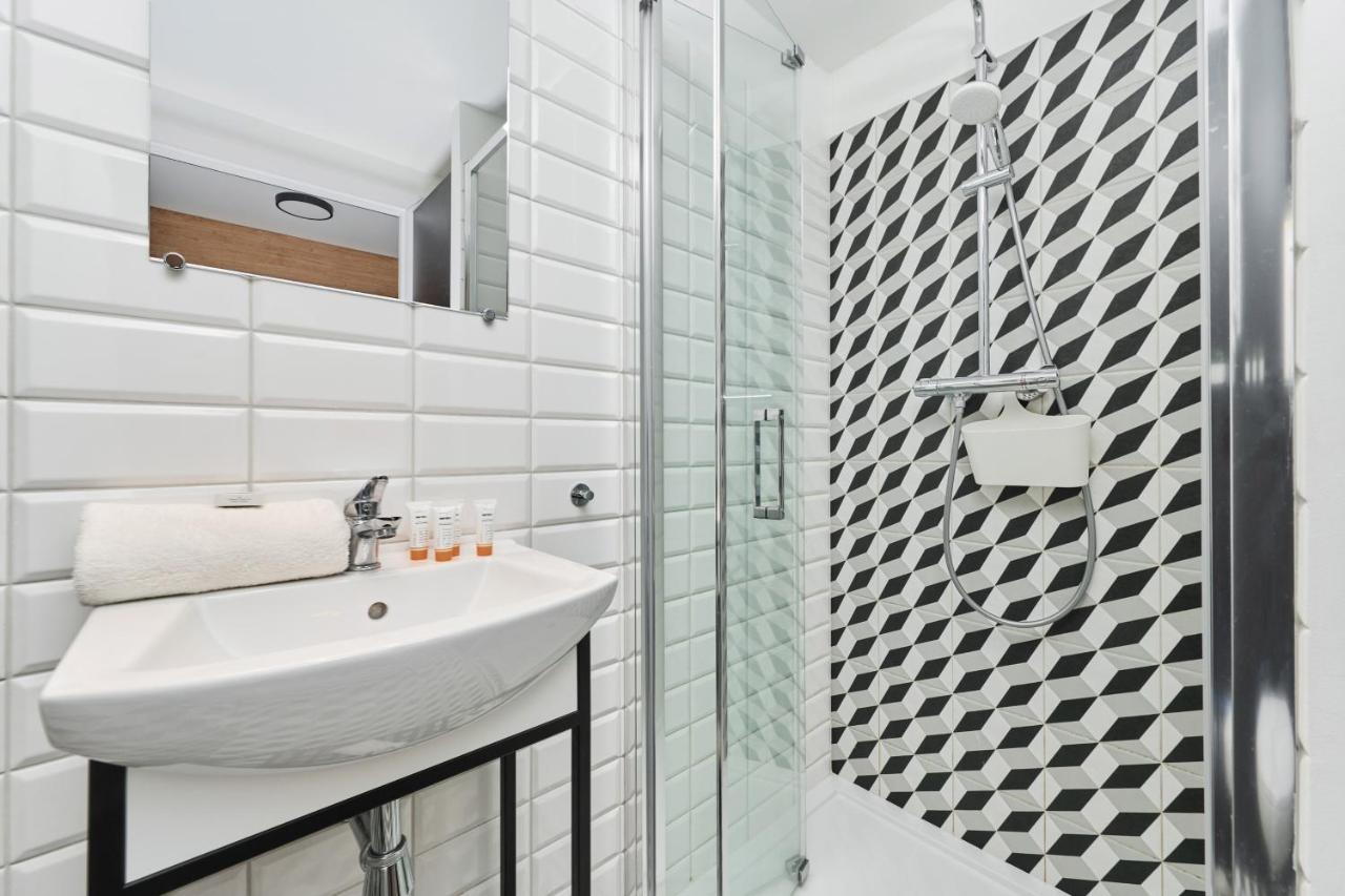 Mezzanine Studio Apartments Zarembowicza Wroclaw Airport By Renters מראה חיצוני תמונה