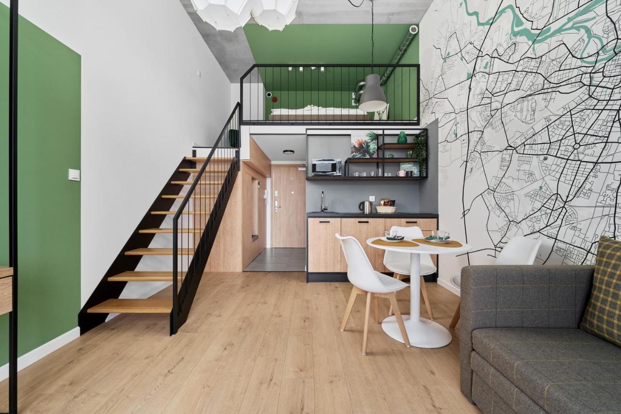 Mezzanine Studio Apartments Zarembowicza Wroclaw Airport By Renters מראה חיצוני תמונה