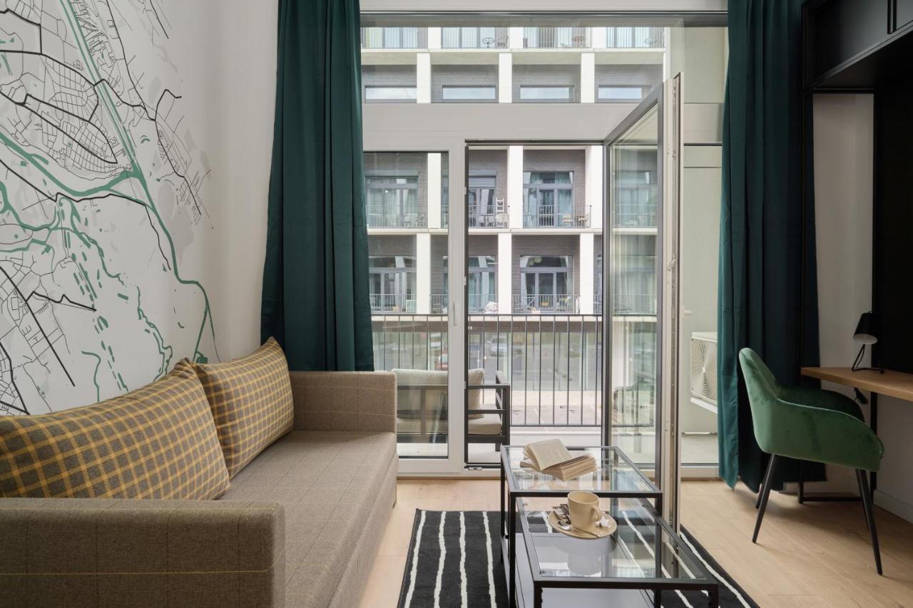 Mezzanine Studio Apartments Zarembowicza Wroclaw Airport By Renters מראה חיצוני תמונה